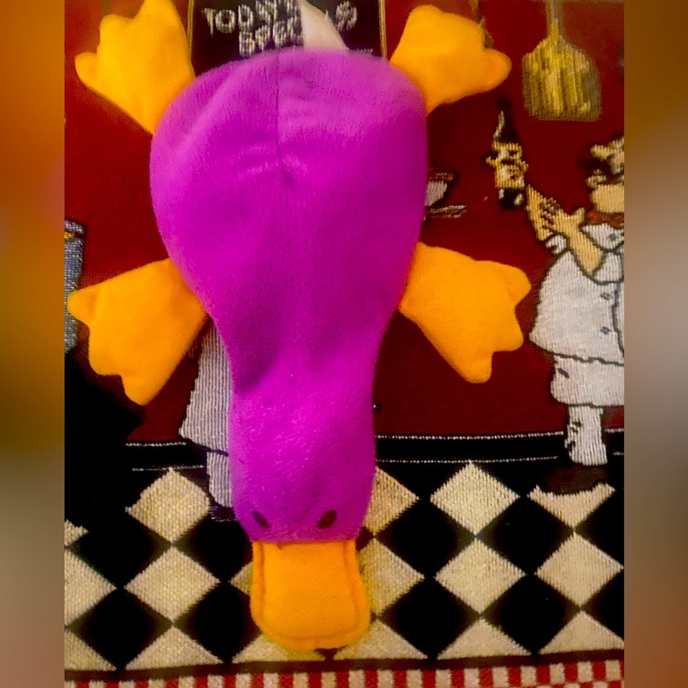 Patti Platypus rare beanie baby